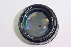 Nikon 85mm F/2 AIs NIKKOR Manual Focus Portrait Lens