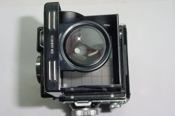YASHICA-MAT EM 6x6 120 Film Medium Format Manual Camera 80mm F/3.5 Lens