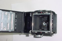 YASHICA-MAT EM 6x6 120 Film Medium Format Manual Camera 80mm F/3.5 Lens