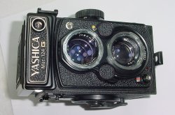 YASHICA Mat-124 G TLR 120 Medium Format Film Camera with 80mm F/3.5 TWIN Lens