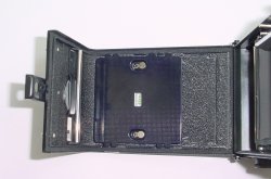 YASHICA Mat-124 G TLR 120 Medium Format Film Camera with 80mm F/3.5 TWIN Lens