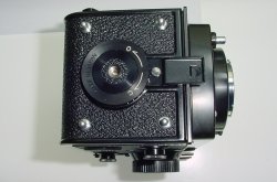 YASHICA Mat-124 G TLR 120 Medium Format Film Camera with 80mm F/3.5 TWIN Lens