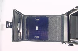 YASHICA Mat-124 G TLR 120 Medium Format Film Camera with 80mm F/3.5 TWIN Lens