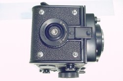 Yashica Mat-124 G TLR 120 Medium Format Film Camera with 80mm F/3.5 Twin Lens