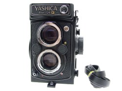 Yashica Mat-124 G TLR 120 Medium Format Film Camera with 80mm F/3.5 Twin Lens