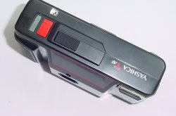 YASHICA T AF 35mm Film Point & Shoot Auto Focus Camera Carl Zeiss 35/3.5 Tessar T* Lens
