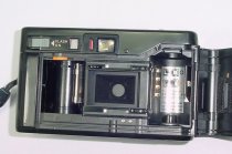 YASHICA T AF 35mm Film Point & Shoot Auto Focus Camera Carl Zeiss 35/3.5 Tessar T* Lens