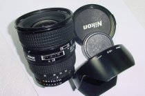 Nikon 20-35mm F/2.8 D Auto & Manual Focus Wide Angle Zoom Lens