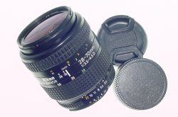 Nikon 28-70mm F/3.5-4.5 D AF NIKKOR Auto Focus Zoom Lens