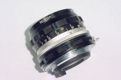 Nikon 28mm F/3.5 NIKKOR-H AI Auto Wide Angle Manual Focus Lens
