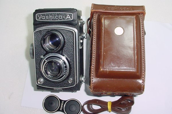 Yashica-A 120 Film Medium Format 6x6 manual Camera Yashikor 80mm f/3.5 Lens