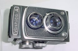 Yashica-A 120 Film Medium Format 6x6 manual Camera Yashikor 80mm f/3.5 Lens
