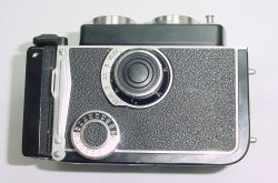 Yashica-A 120 Film Medium Format 6x6 manual Camera Yashikor 80mm f/3.5 Lens