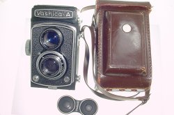 Yashica-A 120 Film Medium Format 6x6 manual Camera Yashikor 80mm f/3.5 Lens