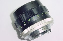 MINOLTA 58mm F/1.4 MC ROKKOR - PF Manual Focus Standard Lens