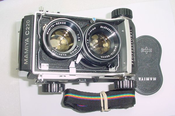 Mamiya C220 Professional F Medium Format Film Camera + Mamiya-Sekor 80/2.8 Lens