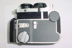 Mamiya C220 Professional F Medium Format Film Camera + Mamiya-Sekor 80/2.8 Lens
