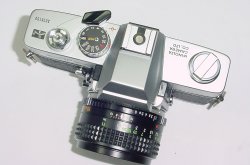 Minolta SRT 303 35mm Film SLR Manual Camera with Minolta ROKKOR-PF 50mm F1.7 MC Lens