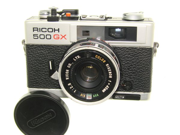 RICOH 500 GX Rangefinder 35mm Film Camera with 40mm F/2.8 Lens
