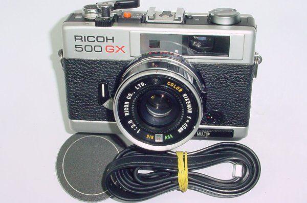 RICOH 500 GX Rangefinder 35mm Film Camera with 40mm F/2.8 Lens