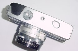 minolta HI-MATIC 7S 35mm Film Rangefinder Camera with ROKKOR 40mm F/1.7 Lens