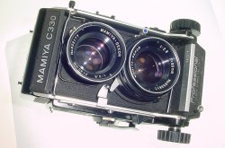Mamiya C330 Professional TLR Film Camera + Mamiya-Sekor 80mm f/2.8 blue dot Lens