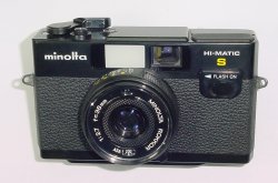 minolta HI-MATIC S 35mm Film Point & Shoot Camera Rokkor 38/2.7 Lens