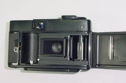 minolta HI-MATIC S 35mm Film Point & Shoot Camera Rokkor 38/2.7 Lens