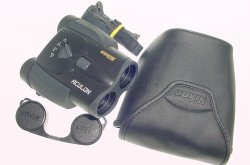 Nikon 8-24x25 4.6° at 8x Zoom Compact Binoculars