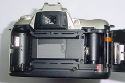Nikon F75 35mm Film SLR Camera with Nikon 28-100mm f3.5-5.6 G Zoom Lens - Silver