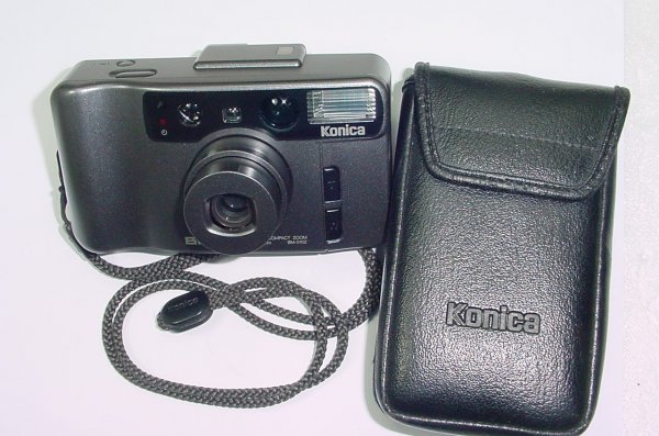 Konica Big mini Super Compact BM-510Z 35mm Film Camera 35-70mm Zoom Lens