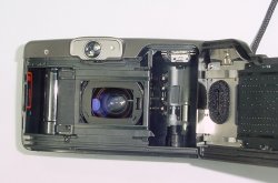 Canon Z 70W SAF Point & Shoot 35mm Film Camera 28-70mm f/5.6-7.8 Zoom Lens