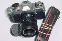 Canon AV-1 35mm Film SLR Manual Camera with Canon 35-70mm Zoom F/3.5-4.5 Lens