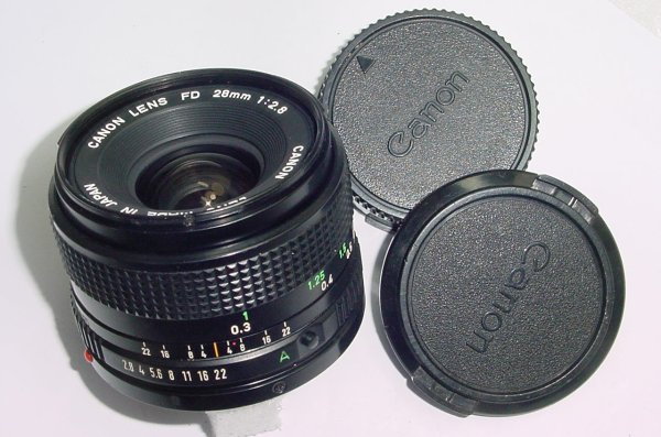 Canon 28mm F/2.8 FD Wide Angle Manual Focus Lens