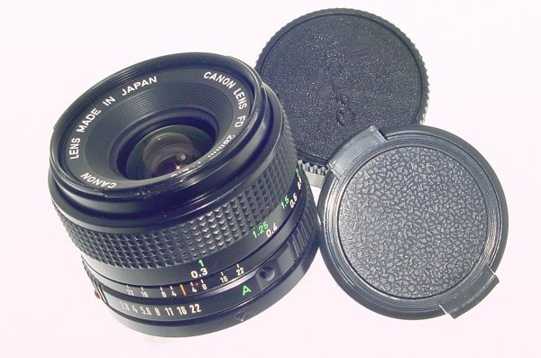 Canon 28mm F/2.8 FD Wide Angle Manual Focus Lens
