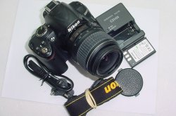 Nikon D3000 10.2MP Digital SLR Camera with Nikon AF-S 18-55mm VR Lens