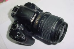 Nikon D3000 10.2MP Digital SLR Camera with Nikon AF-S 18-55mm VR Lens