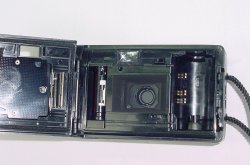 Olympus AM-100 35mm Film Point & Shoot Compact Camera 35/3.5 Lens