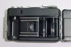 Canon demi EE17 35mm Film Half Frame Compact Manual Camera 30mm F/1.7 Lens
