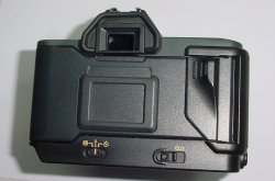 Canon T80 35mm Film SLR Camera with 35-70mm F/3.5-4.5 AC Auto Focus Zoom Lens