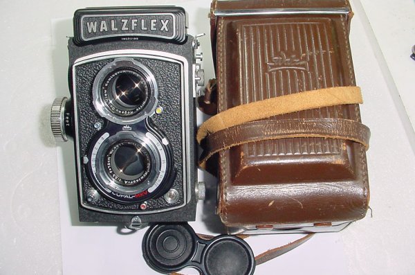 WALZFLEX 6x6 120 Film TLR Medium Format Camera Kogaku 75mm f/3.5 Lens