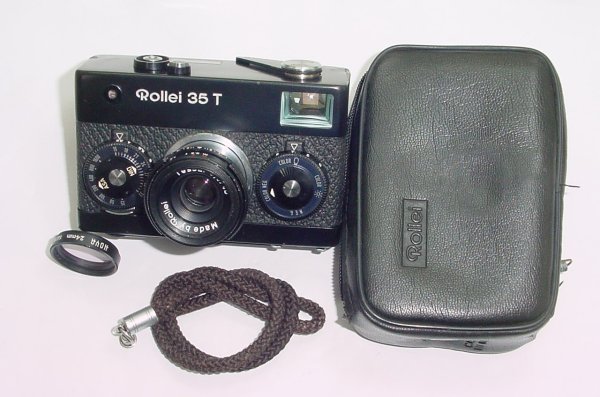 Rollei 35 T 35mm Film Manual Camera with Carl Zeiss Tessar 40mm F/3.5 Lens