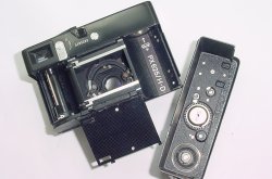 Rollei 35 T 35mm Film Manual Camera with Carl Zeiss Tessar 40mm F/3.5 Lens