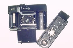 Rollei 35 T 35mm Film Manual Camera with Carl Zeiss Tessar 40mm F/3.5 Lens