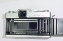 Topcon RE-2 35mm Film SLR Manual Camera + RE.Auto-Topcor 5.8 cm f/1.8 Lens