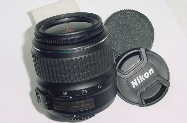 Nikon 18-55mm F/3.5-5.6G II ED DX AF-S NIKKOR Zoom Lens