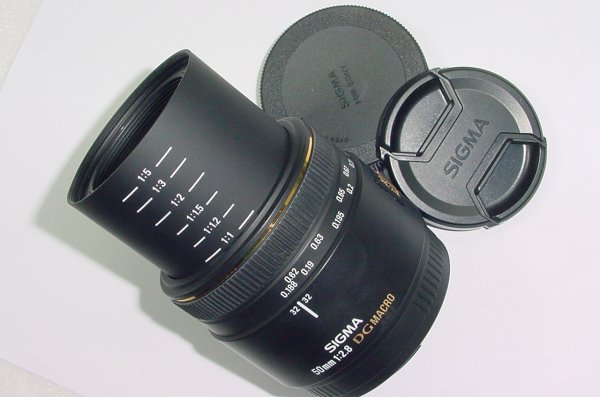 Sigma 50mm F/2.8 DG Macro EX Auto Focus Lens For Sony A-Mount