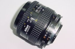 Nikon 35-70mm F/3.3-4.5 AF NIKKOR Auto Focus Zoom Lens