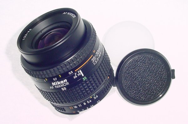 Nikon 35-70mm F/3.3-4.5 AF NIKKOR Auto Focus Zoom Lens