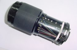 Nikon 80-200mm F/4.5 Zoom-NIKKOR Auto AI Manual Focus Zoom Lens
